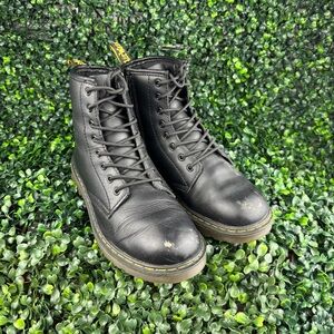 DR.MARTENS Black Lace-Up Boots Size 5W-4M